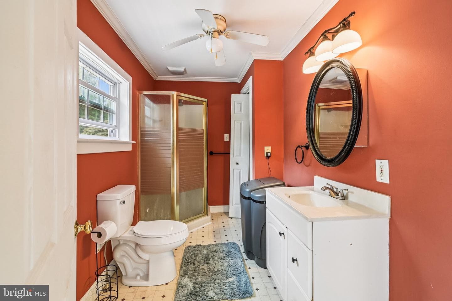 16 Columbia Avenue photo 19