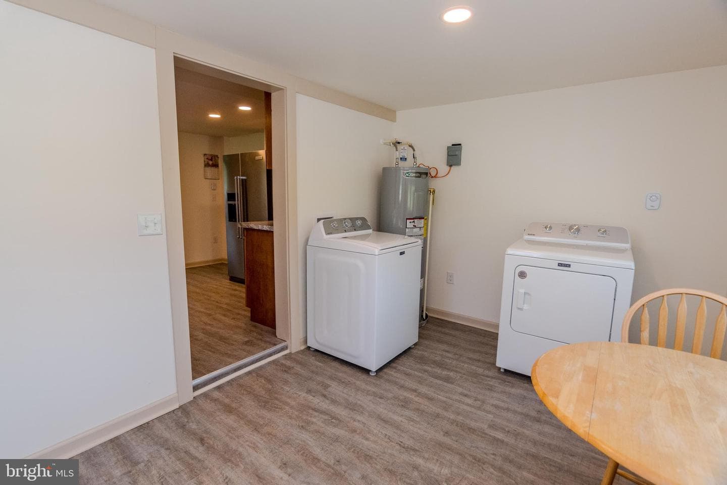 215 N 1st Street photo 6
