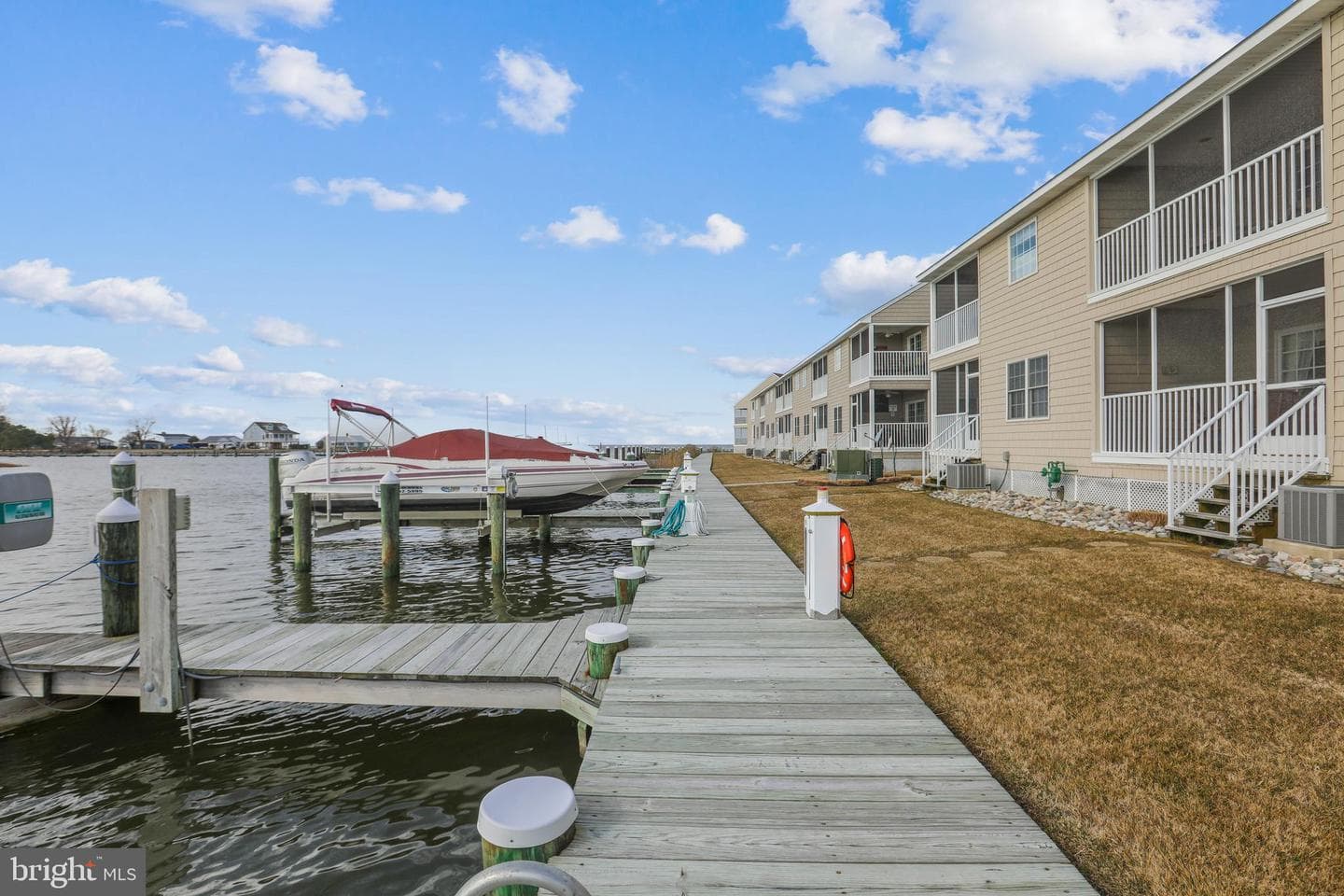 107 Waters Edge #107e photo 23