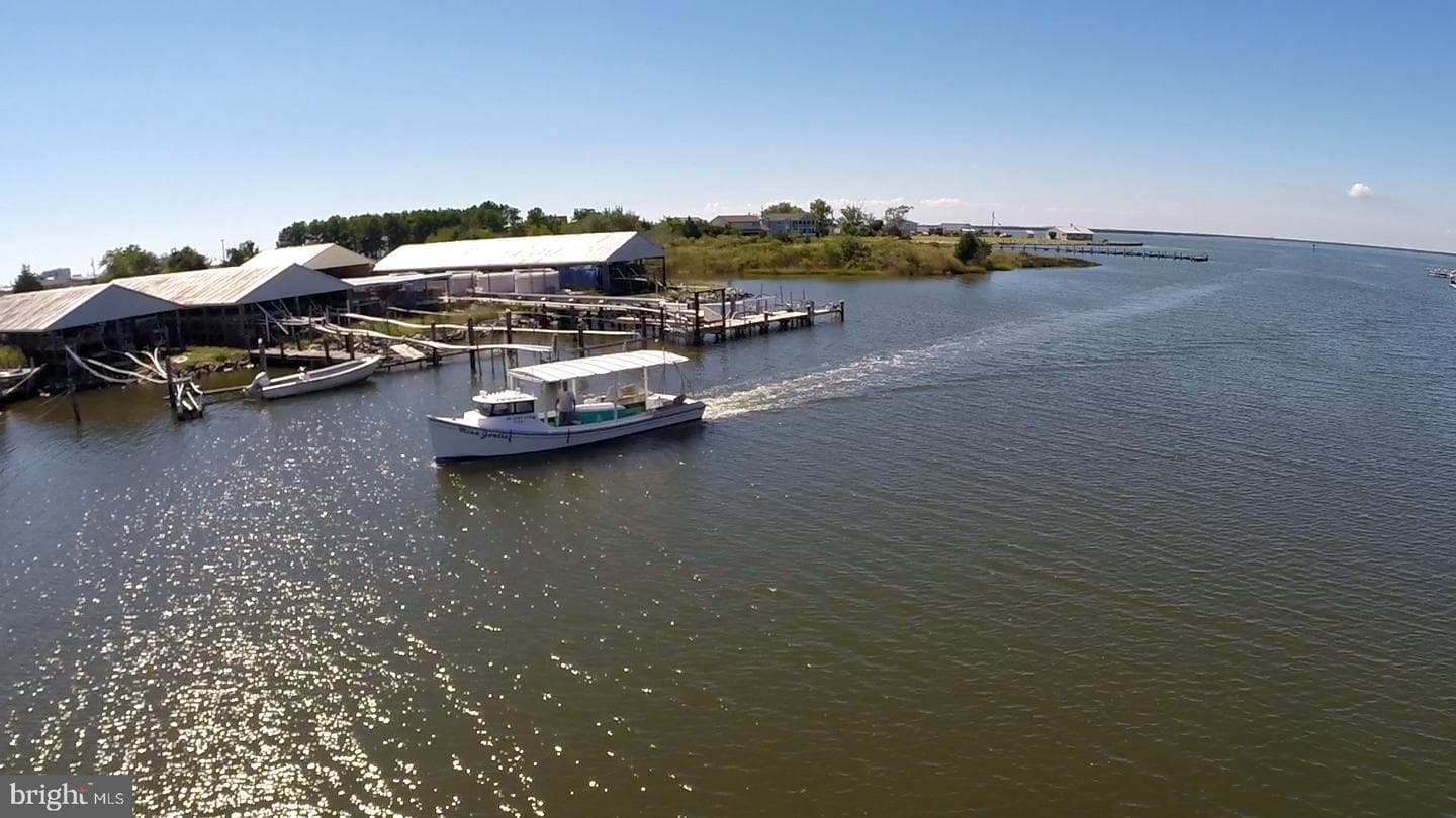 107 Waters Edge #107e photo 30
