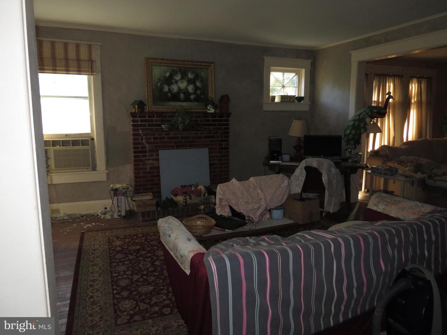 243 N Somerset Avenue photo 13