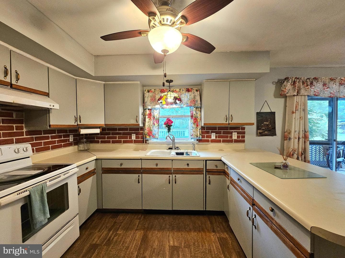 29769 Kingston Lane photo 8