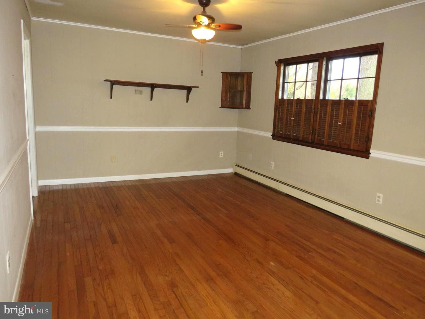 26419 Minden Avenue photo 13