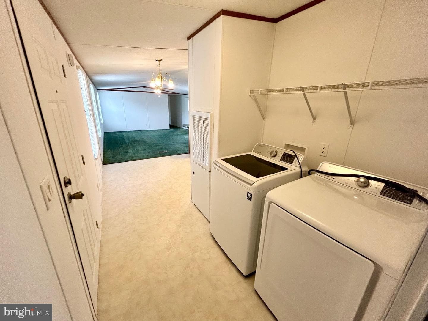 14525 Willey Ave. photo 8