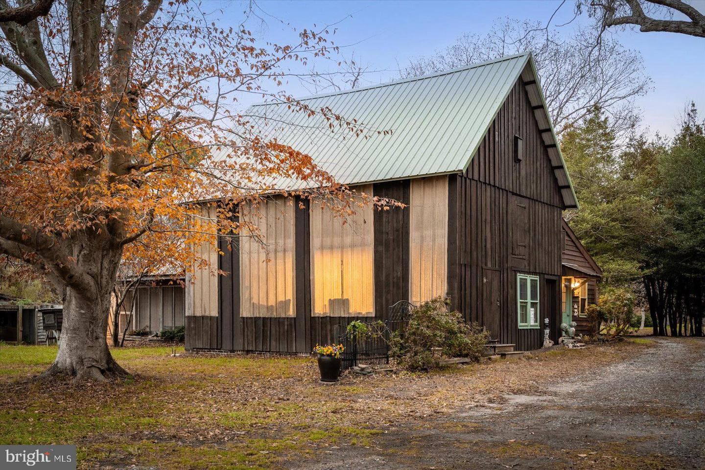 27947 Fairmount Road photo 37