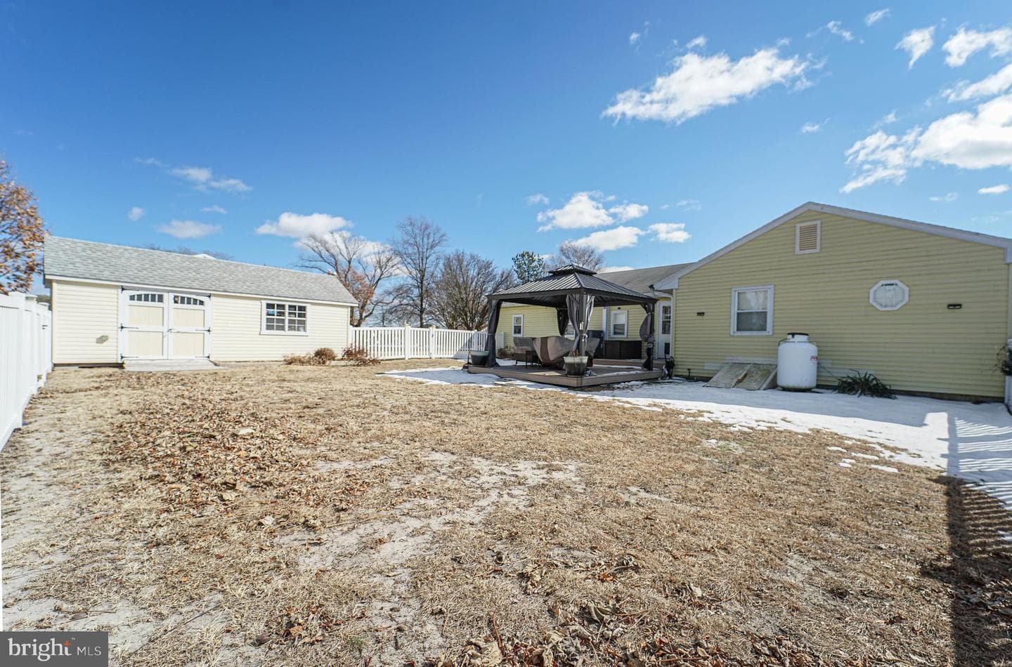 23258 Hastings Dr photo 37
