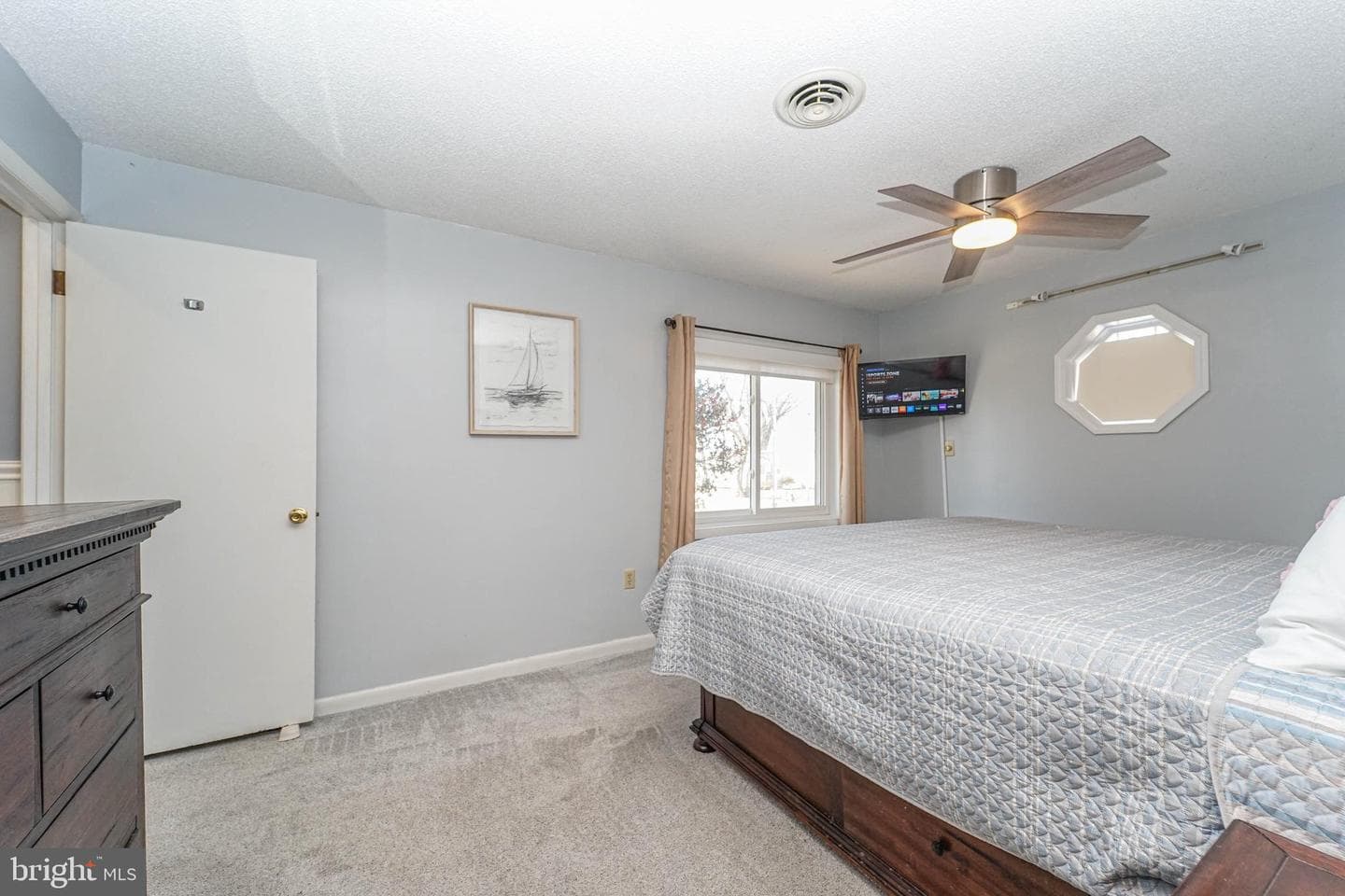23258 Hastings Dr photo 40