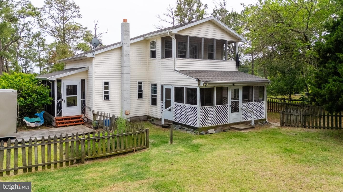 11161 Roland Parks Road photo 4