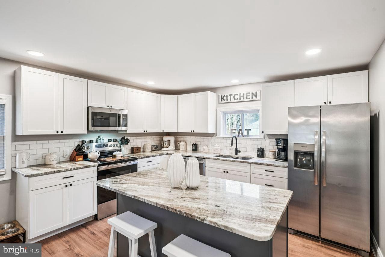 3231 Lawsonia Road photo 14