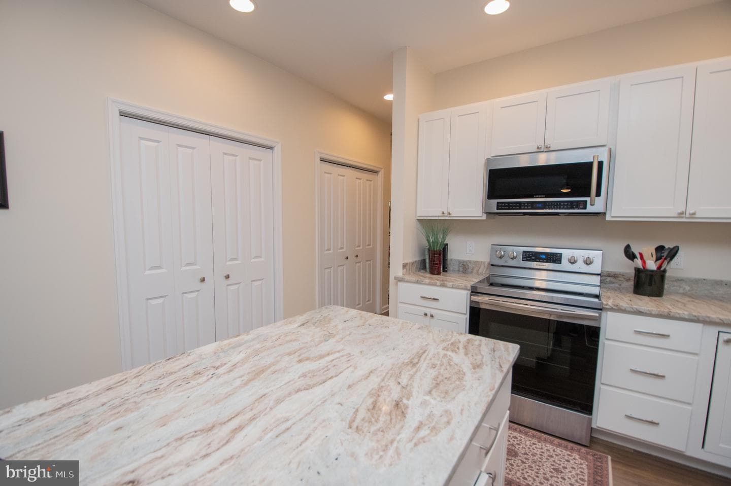 105 Hall Highway photo 16