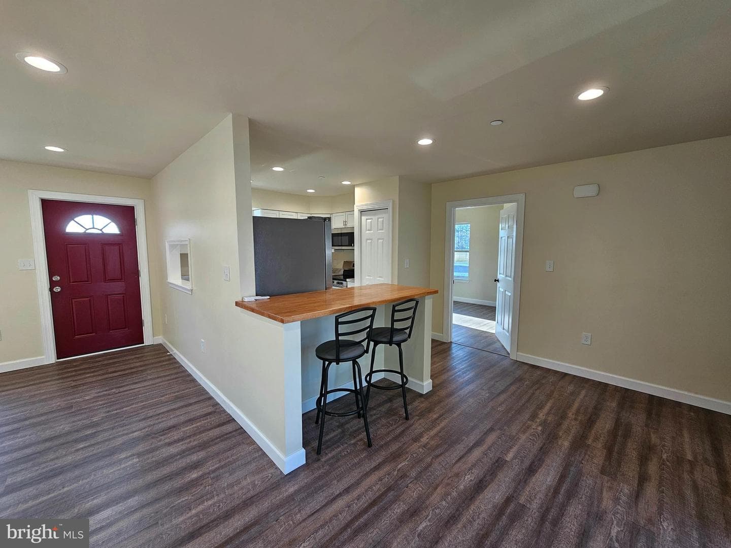 26404 Franklin Lane photo 2