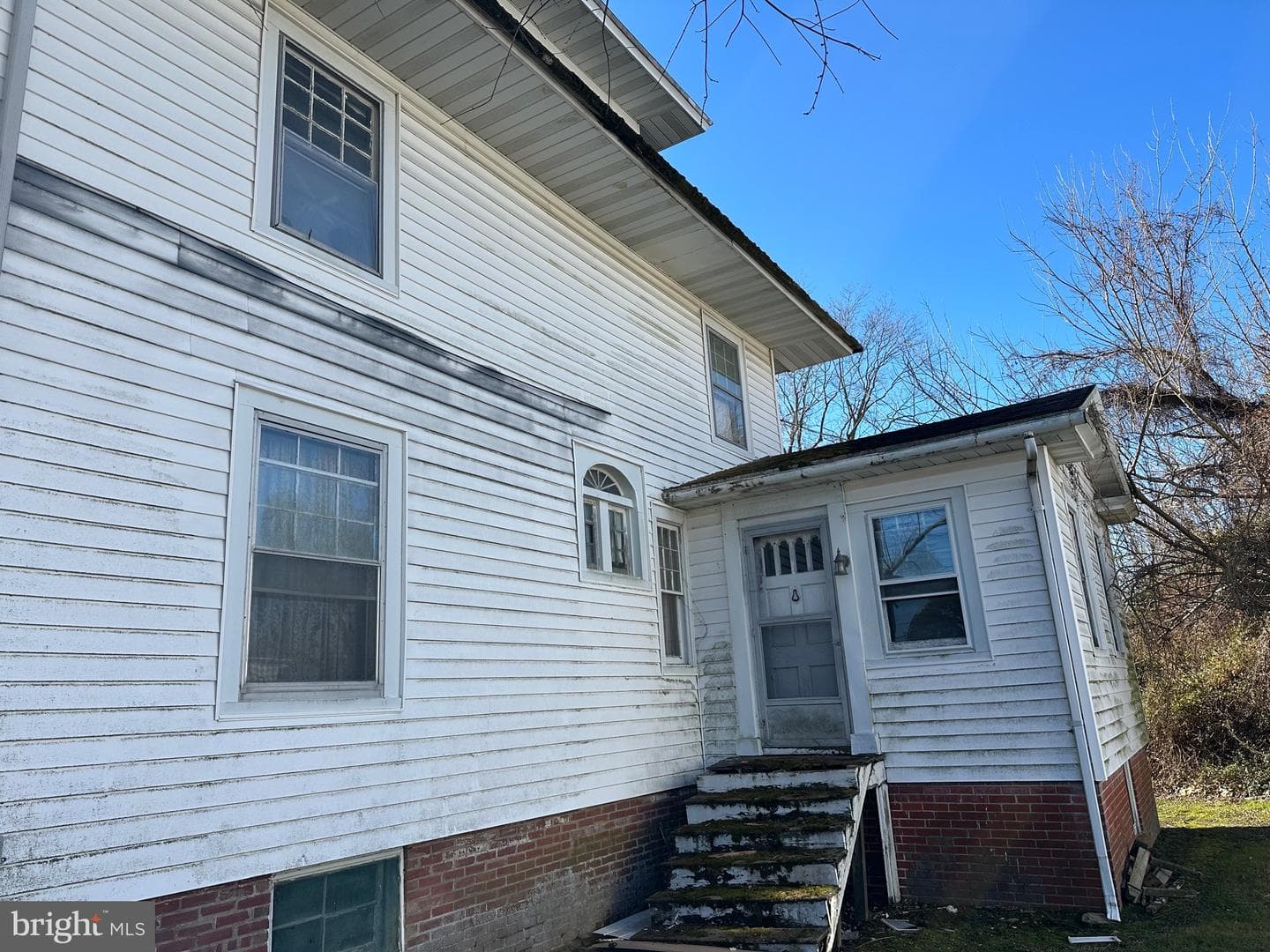 245 N Somerset Avenue photo 19