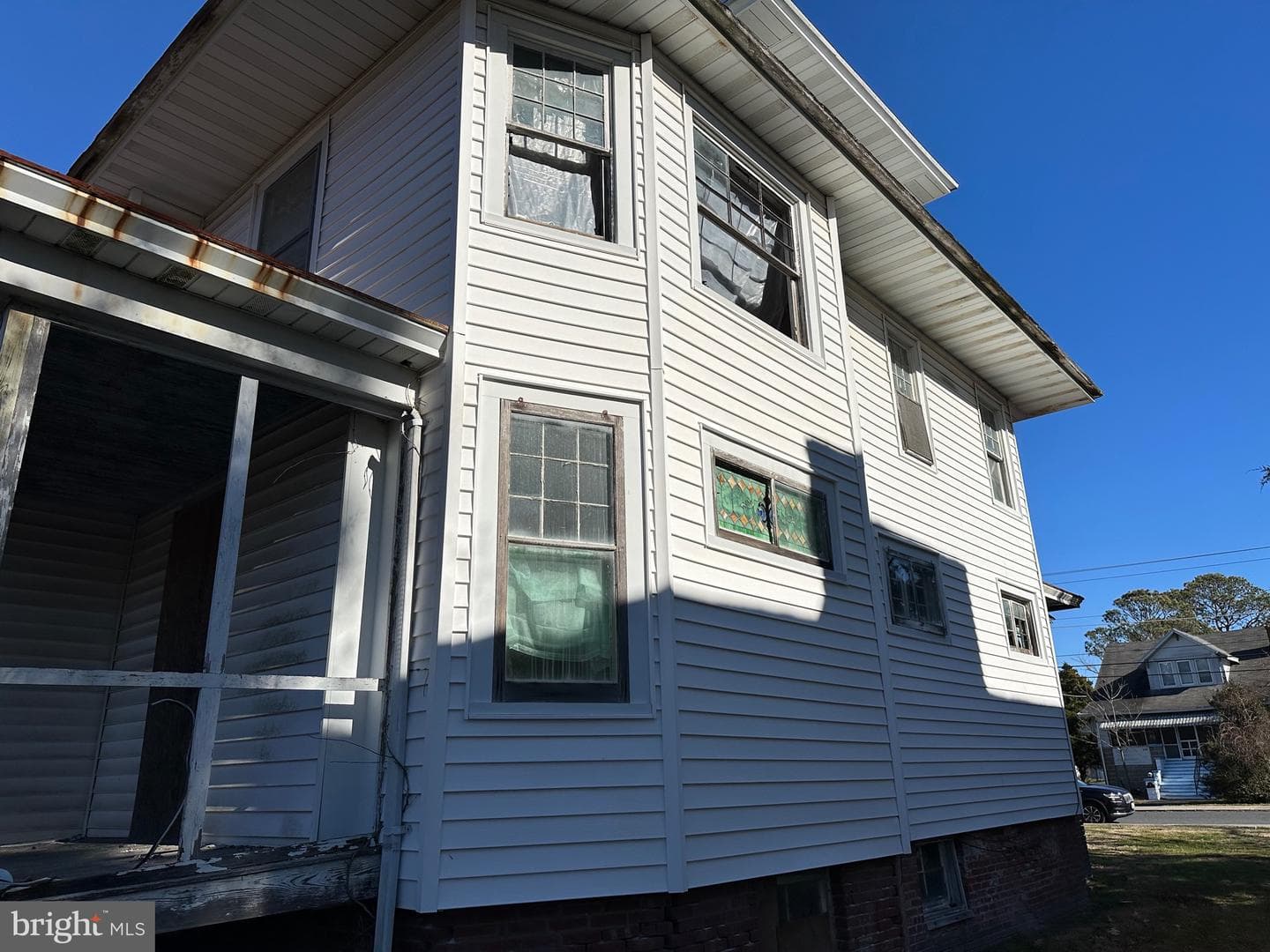 245 N Somerset Avenue photo 22