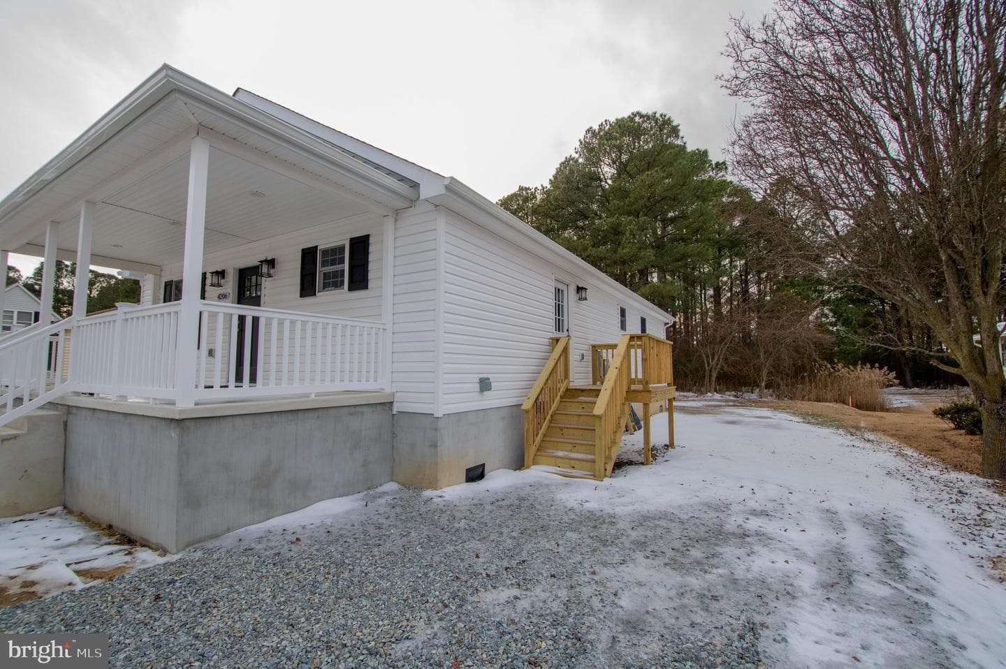 4206 Jacksonville Road photo 2