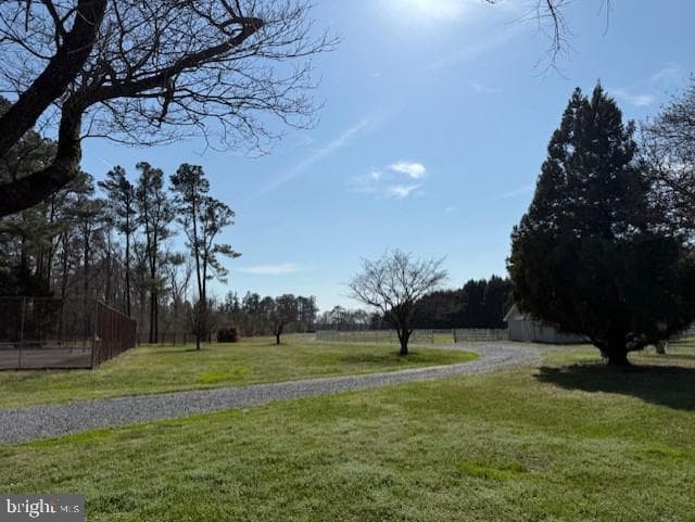 14135 Cooley Road photo 10