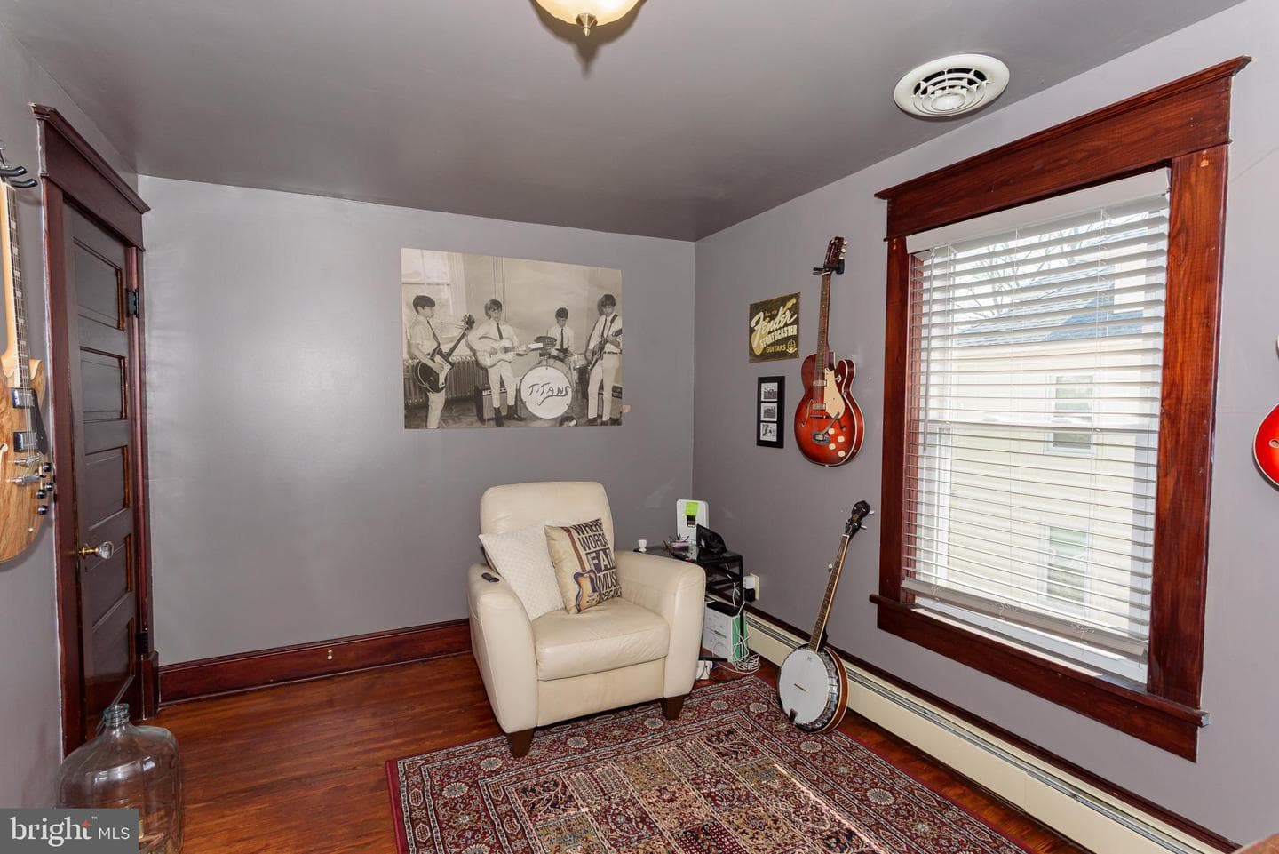 205 N Somerset Avenue photo 79