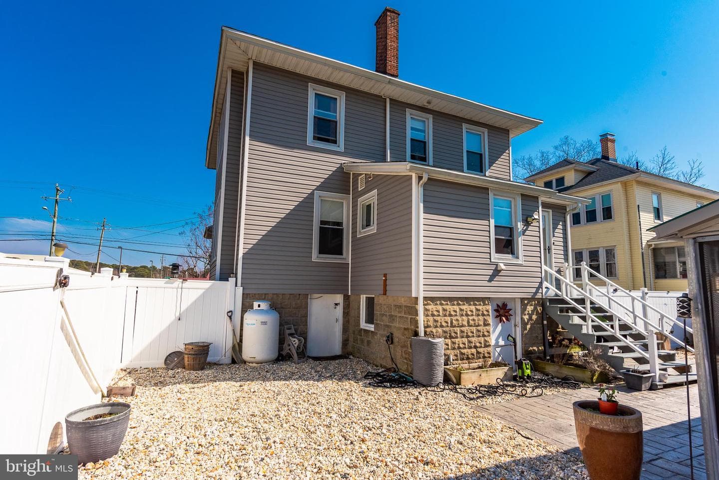 205 N Somerset Avenue photo 96