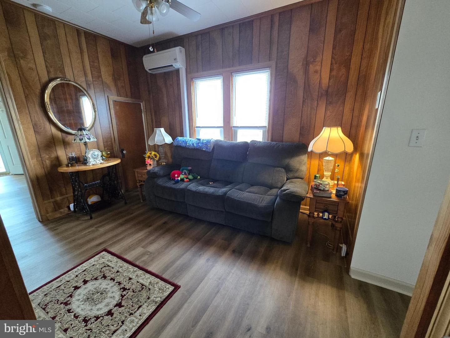 205 Myrtle Street photo 16