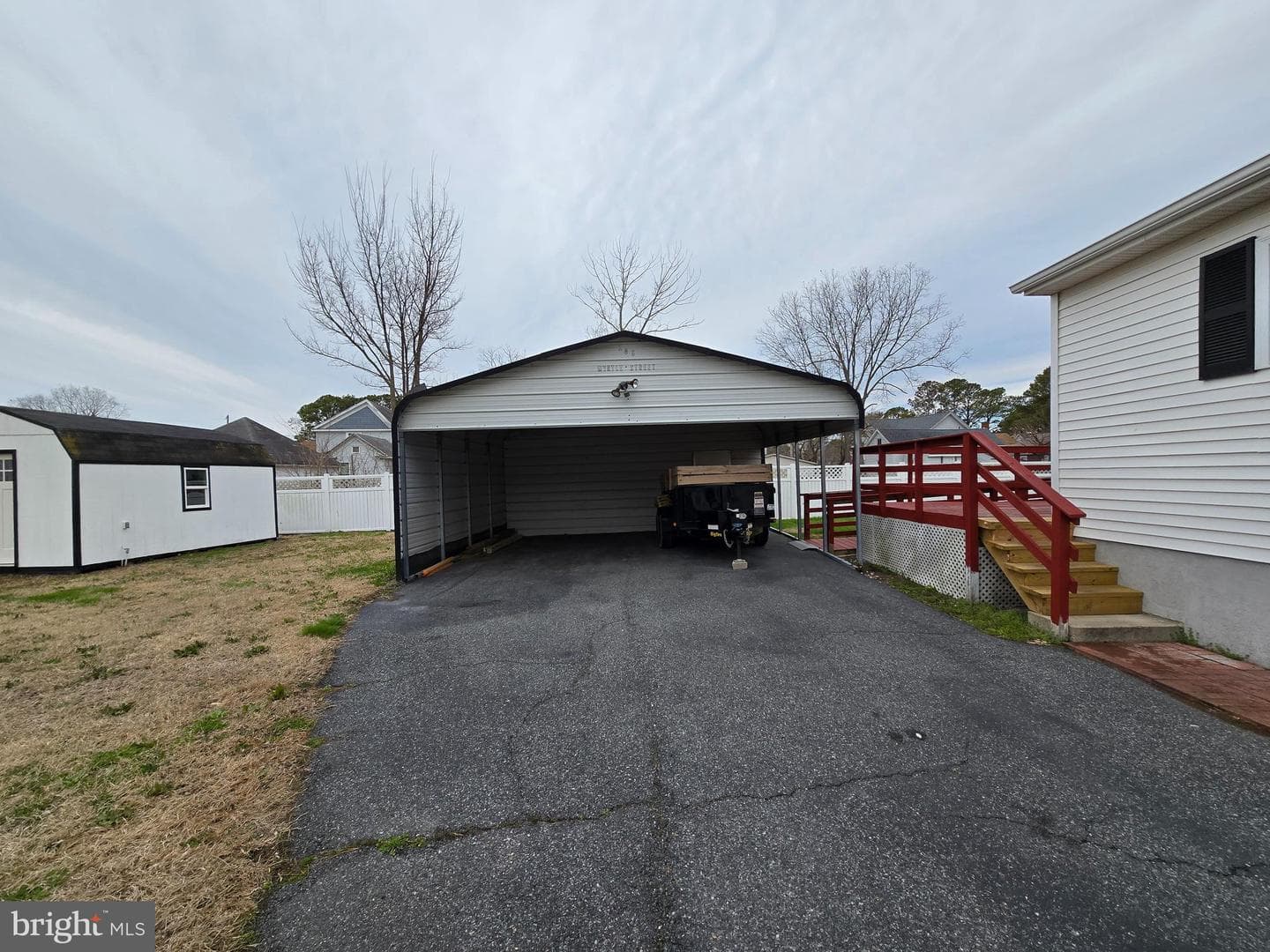 205 Myrtle Street photo 36