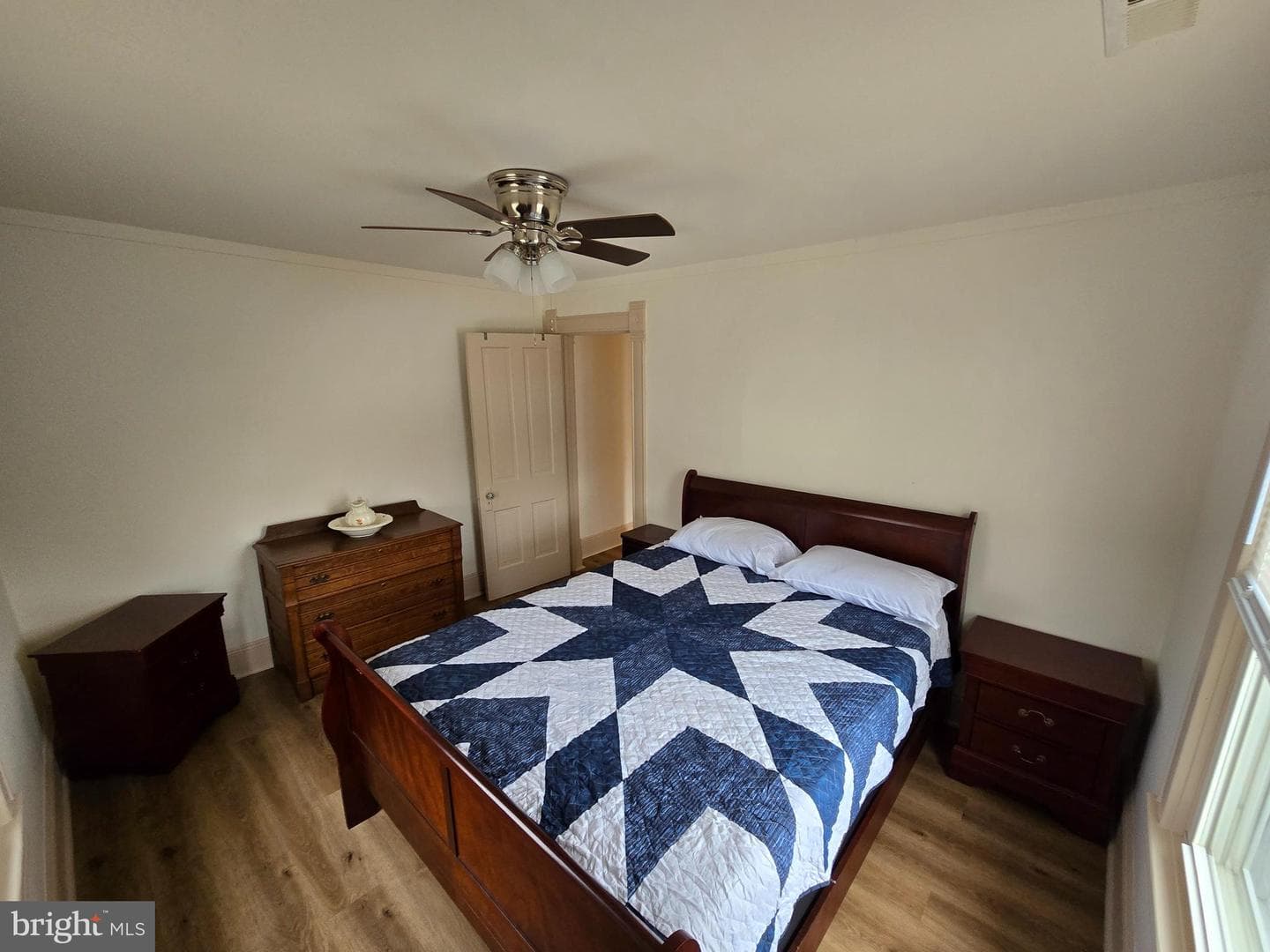 205 Myrtle Street photo 48