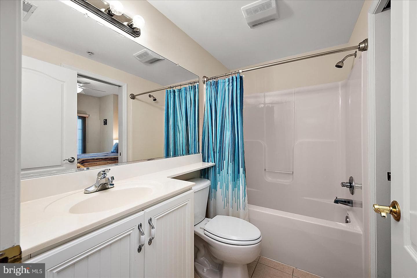 103 Williams Street #517 photo 29