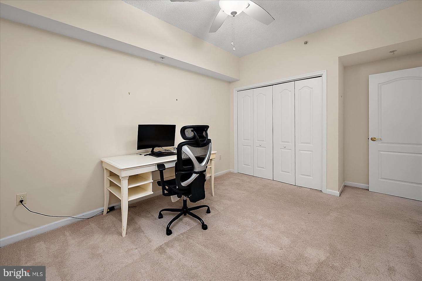 103 Williams Street #517 photo 32