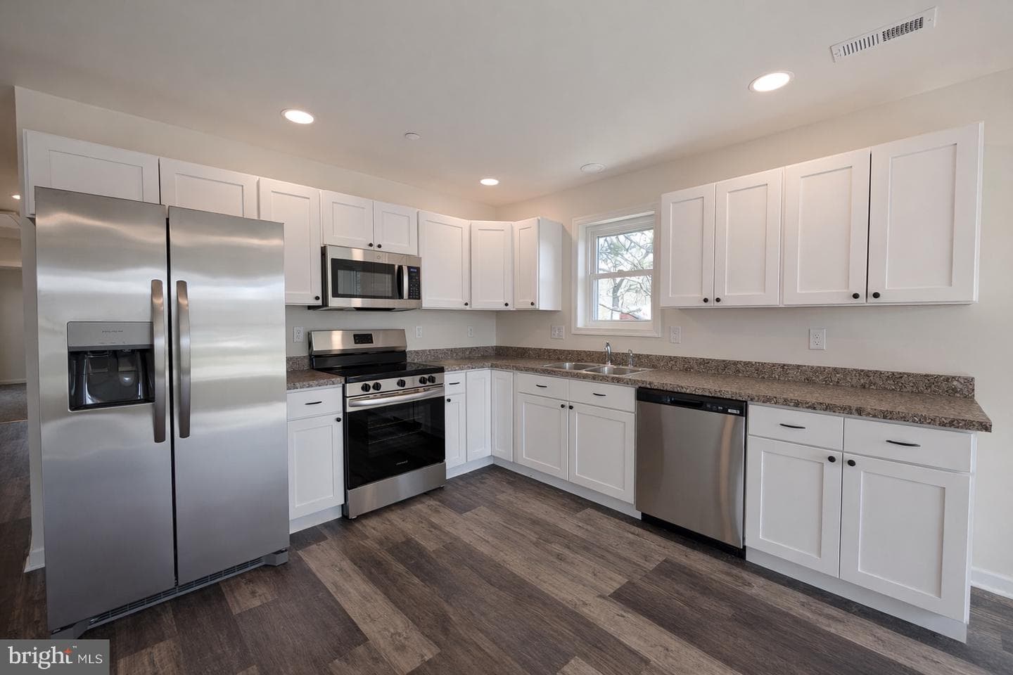 26350 E Pear Street photo 7