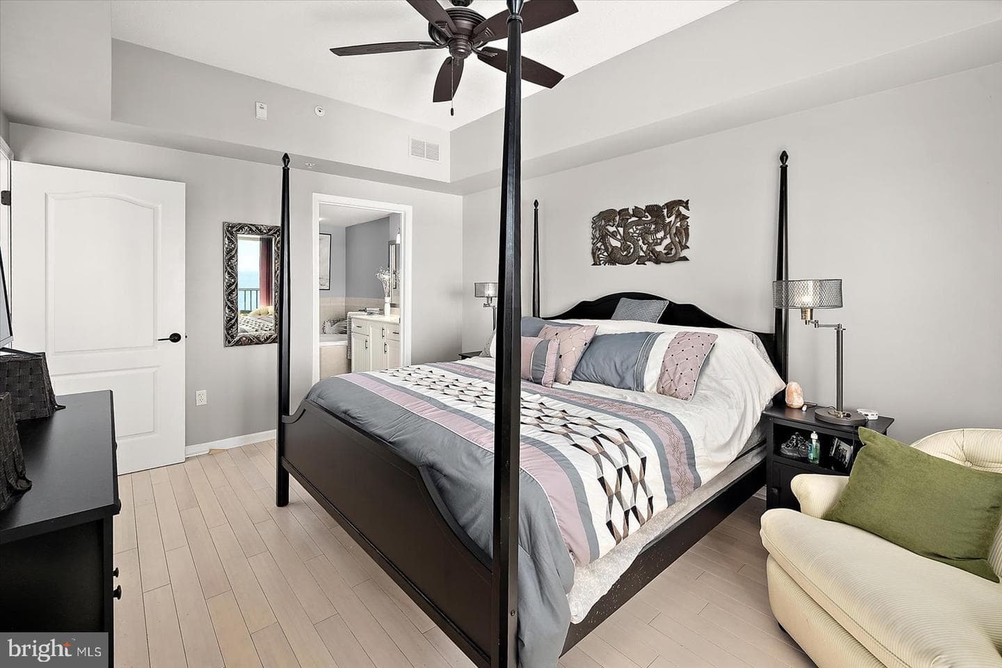 103 Williams St # 617 photo 26