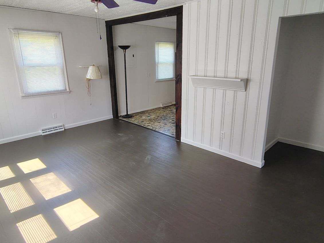 10762 Toddville Road photo 9