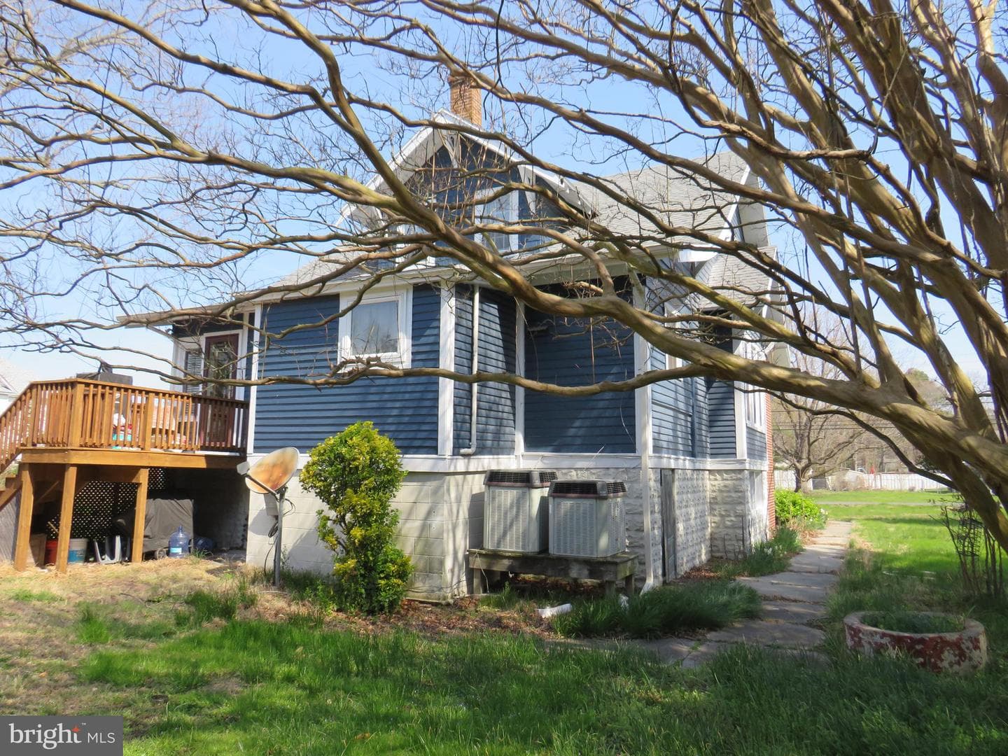 26449 Mariners Road photo 4