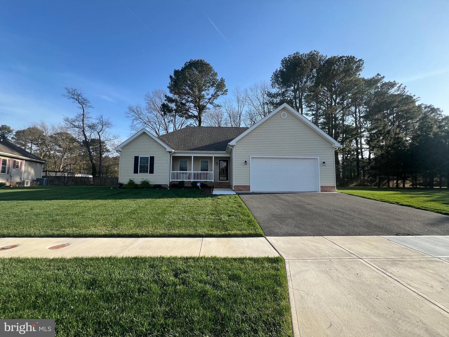 30443 Manor Drive photo 2