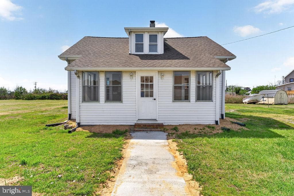 406 Charlotte Avenue, Crisfield