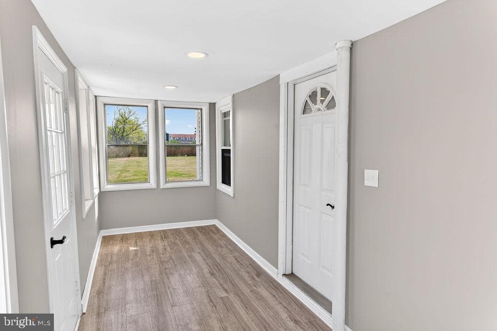 406 Charlotte Avenue photo 4
