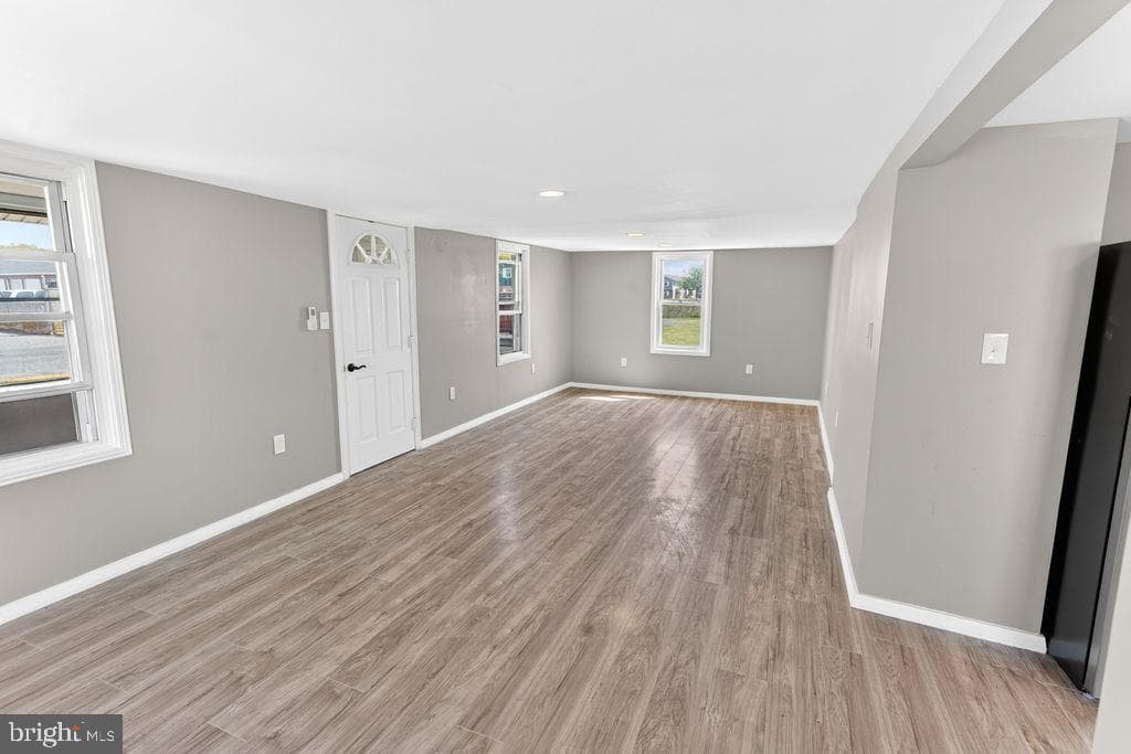 406 Charlotte Avenue photo 5