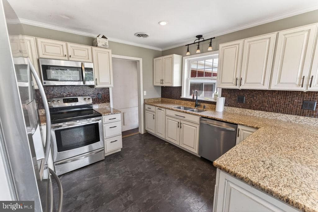 29550 Deal Island Road photo 15