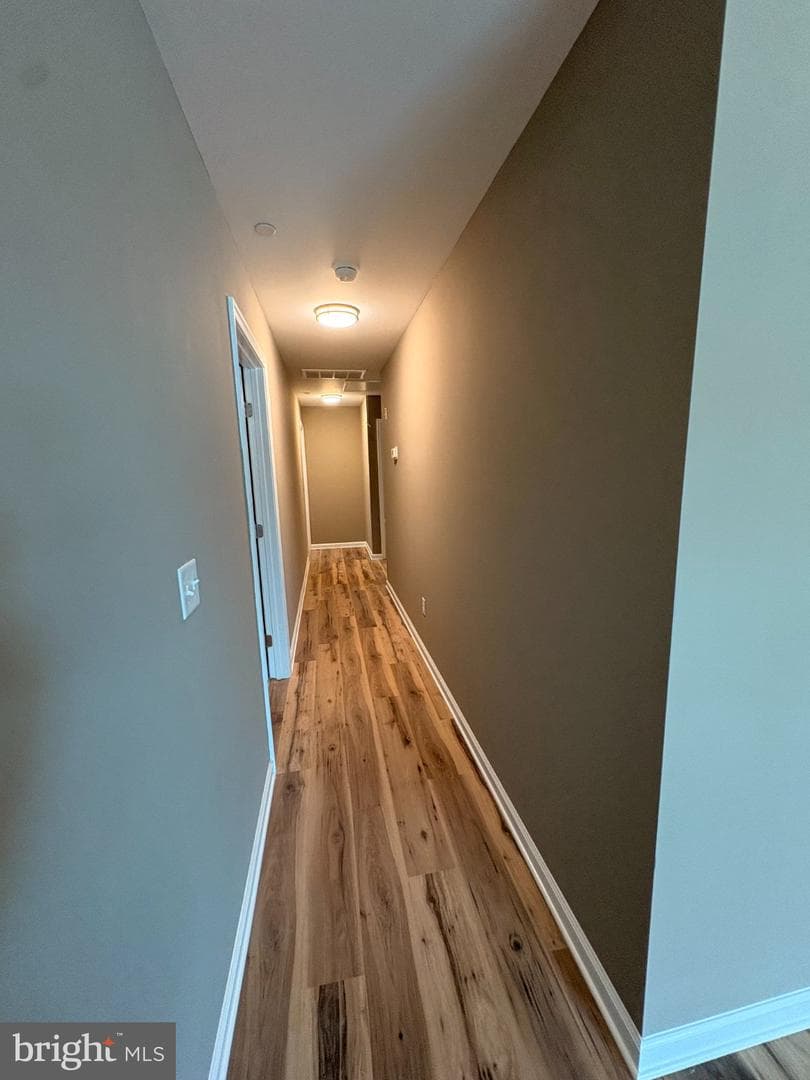 6 Heron Way photo 10