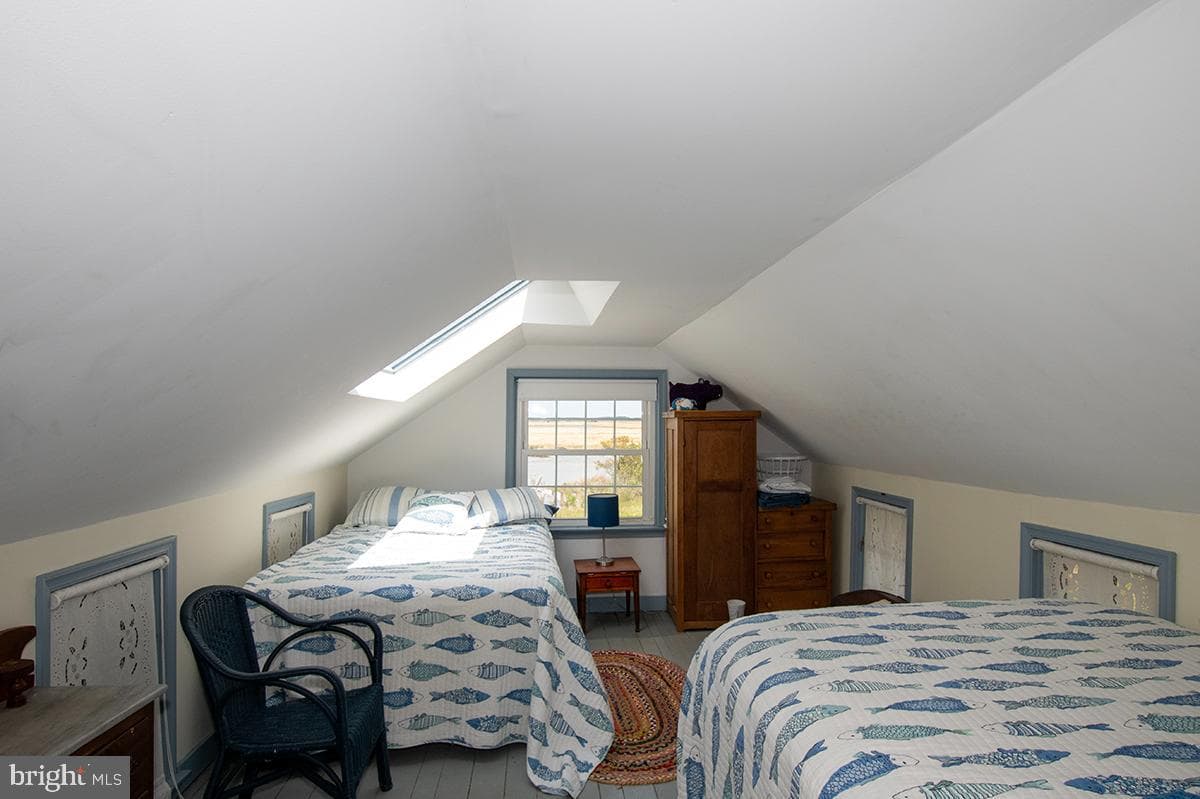 25678 Frenchtown Rd photo 23