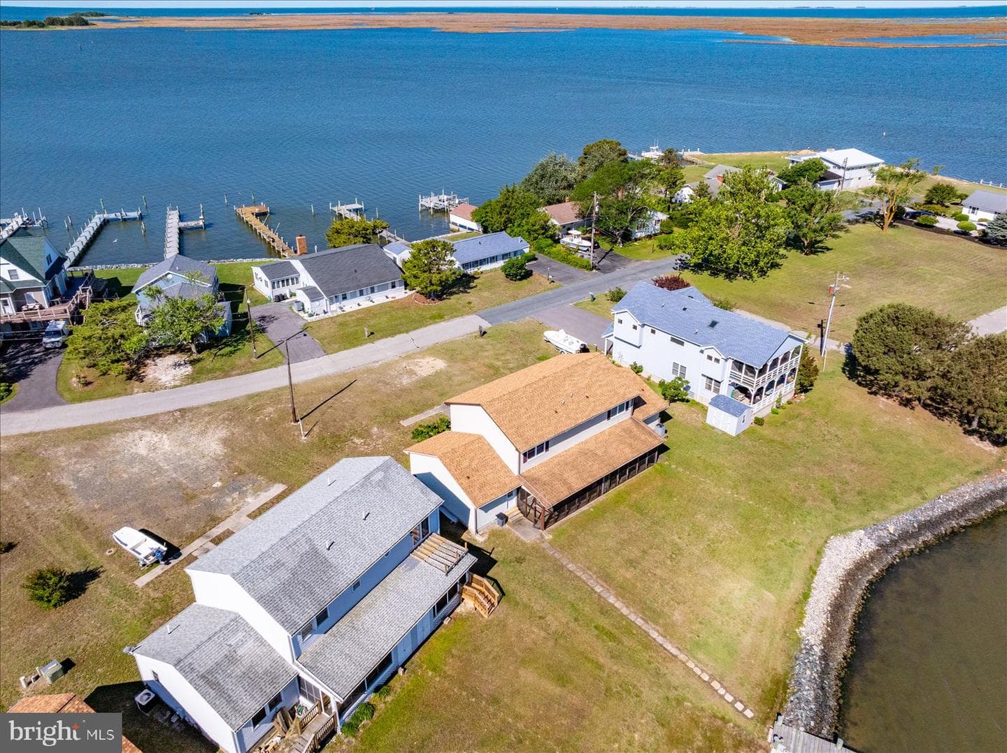 560 Wellington Road photo 53