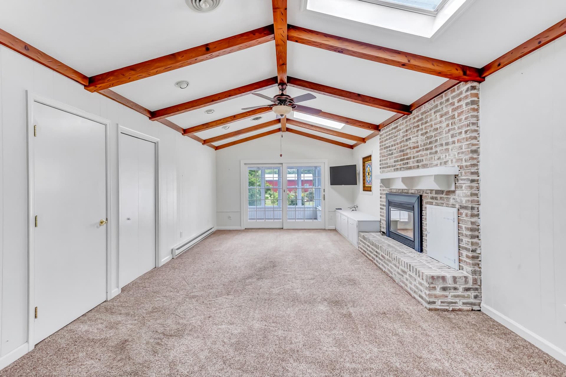 11163 Stewart Neck Road photo 17