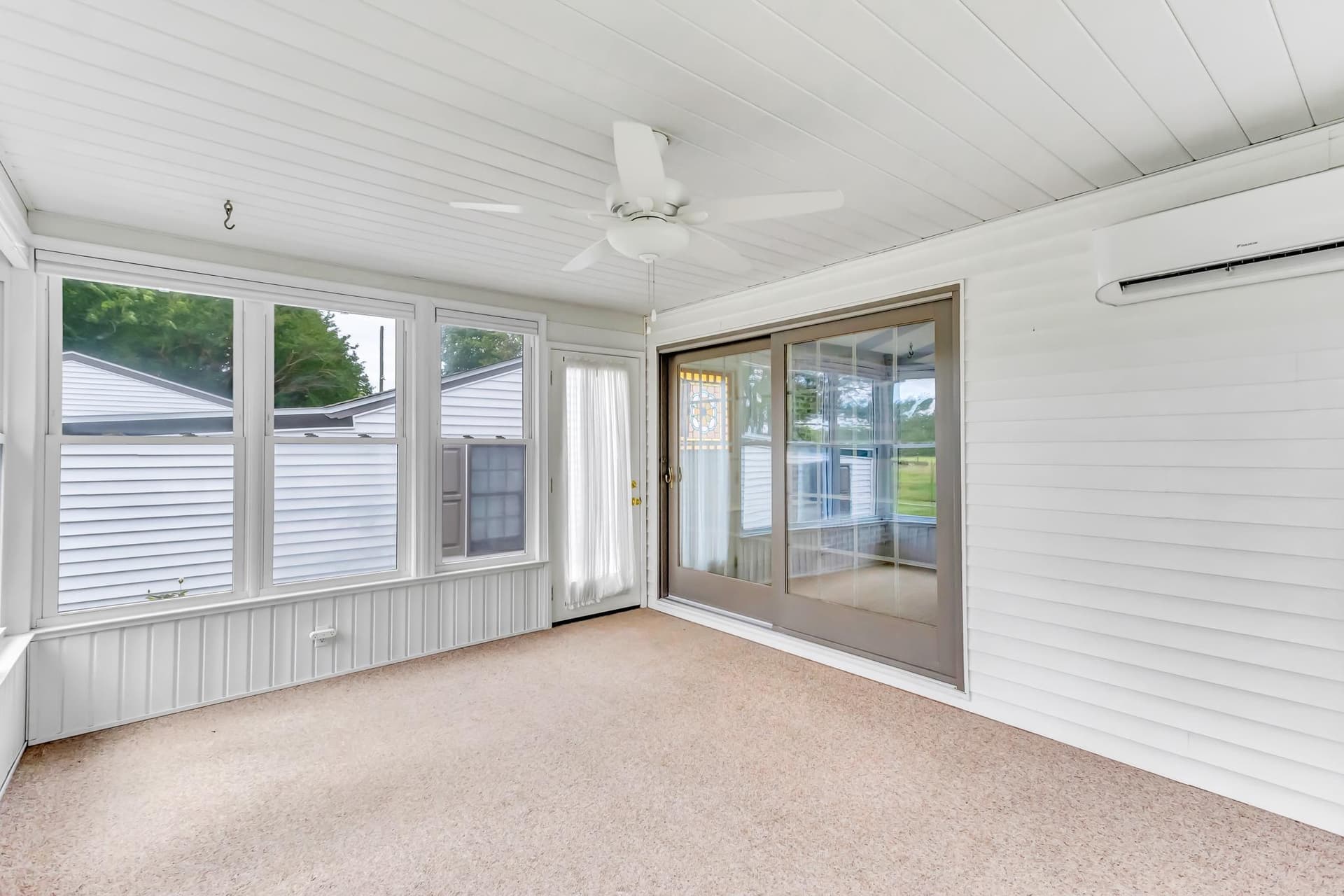 11163 Stewart Neck Road photo 22