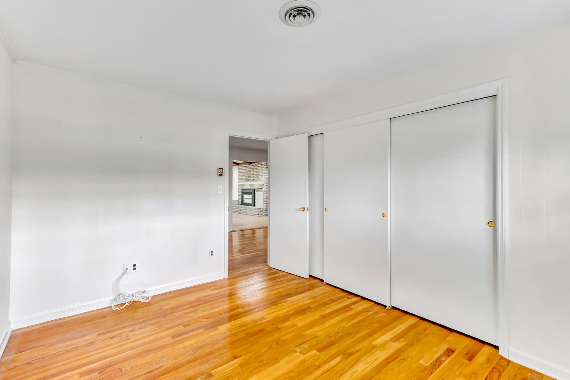 11163 Stewart Neck Road photo 29