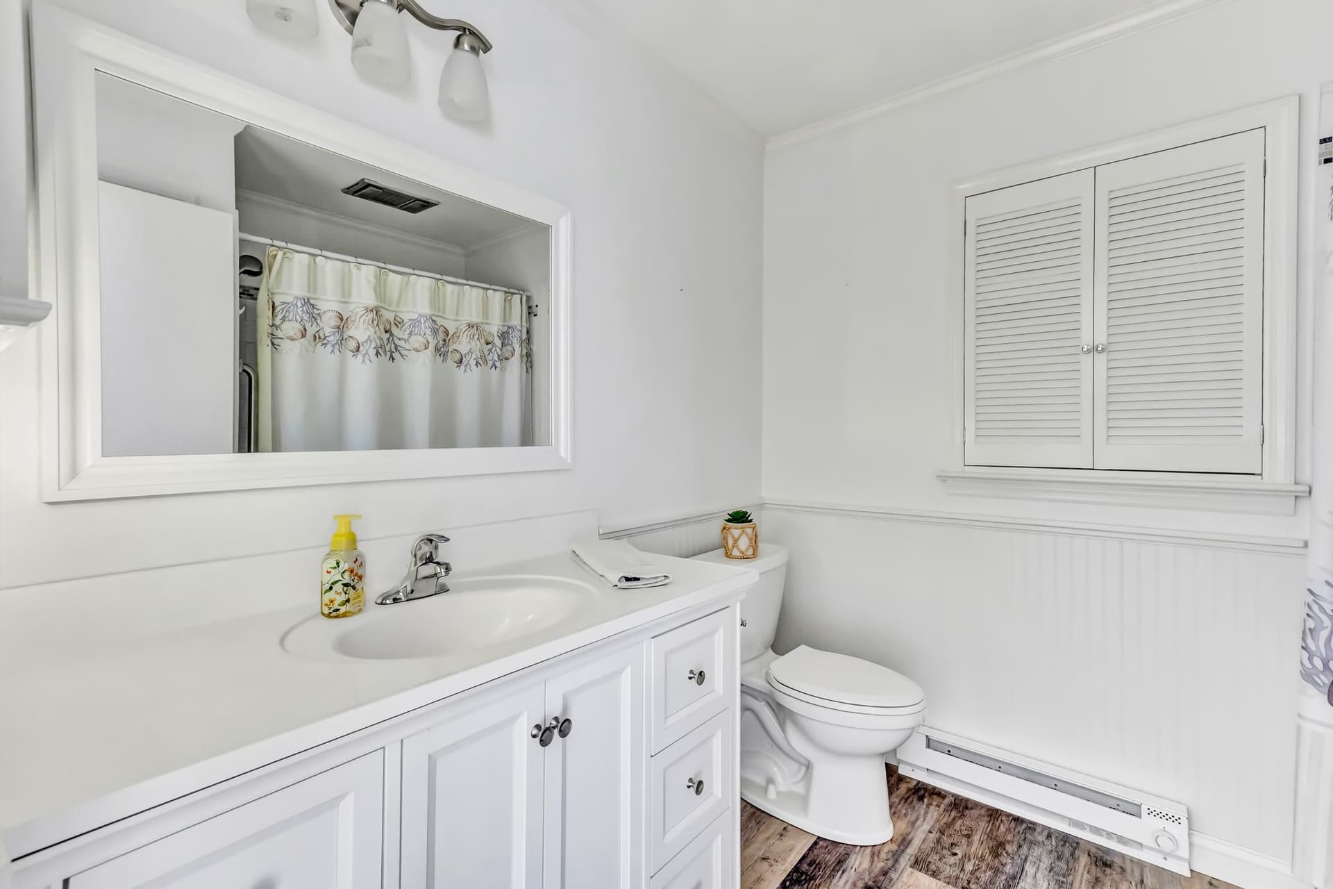 11163 Stewart Neck Road photo 32