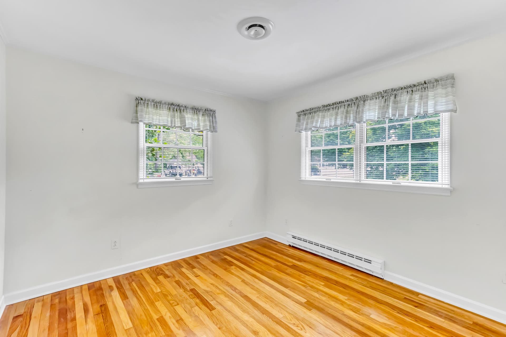 11163 Stewart Neck Road photo 34