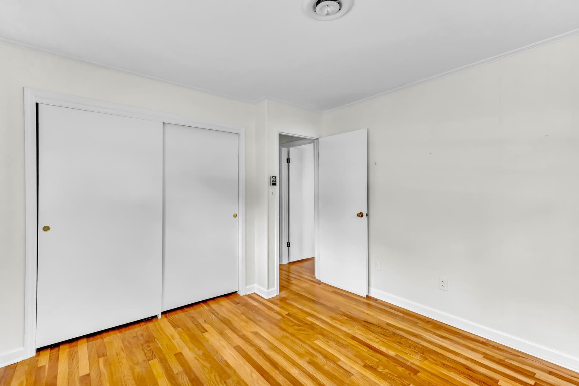 11163 Stewart Neck Road photo 35