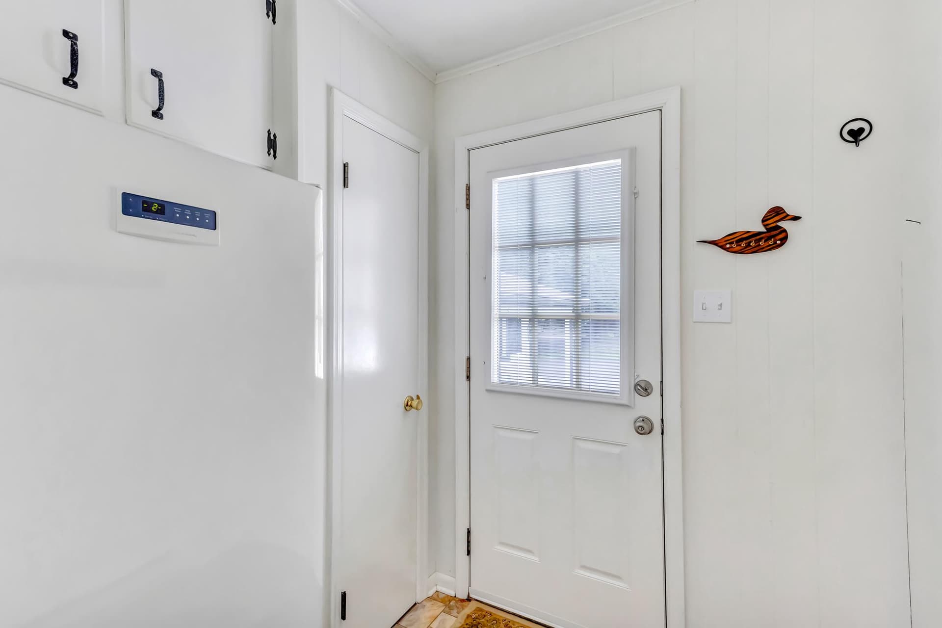11163 Stewart Neck Road photo 36