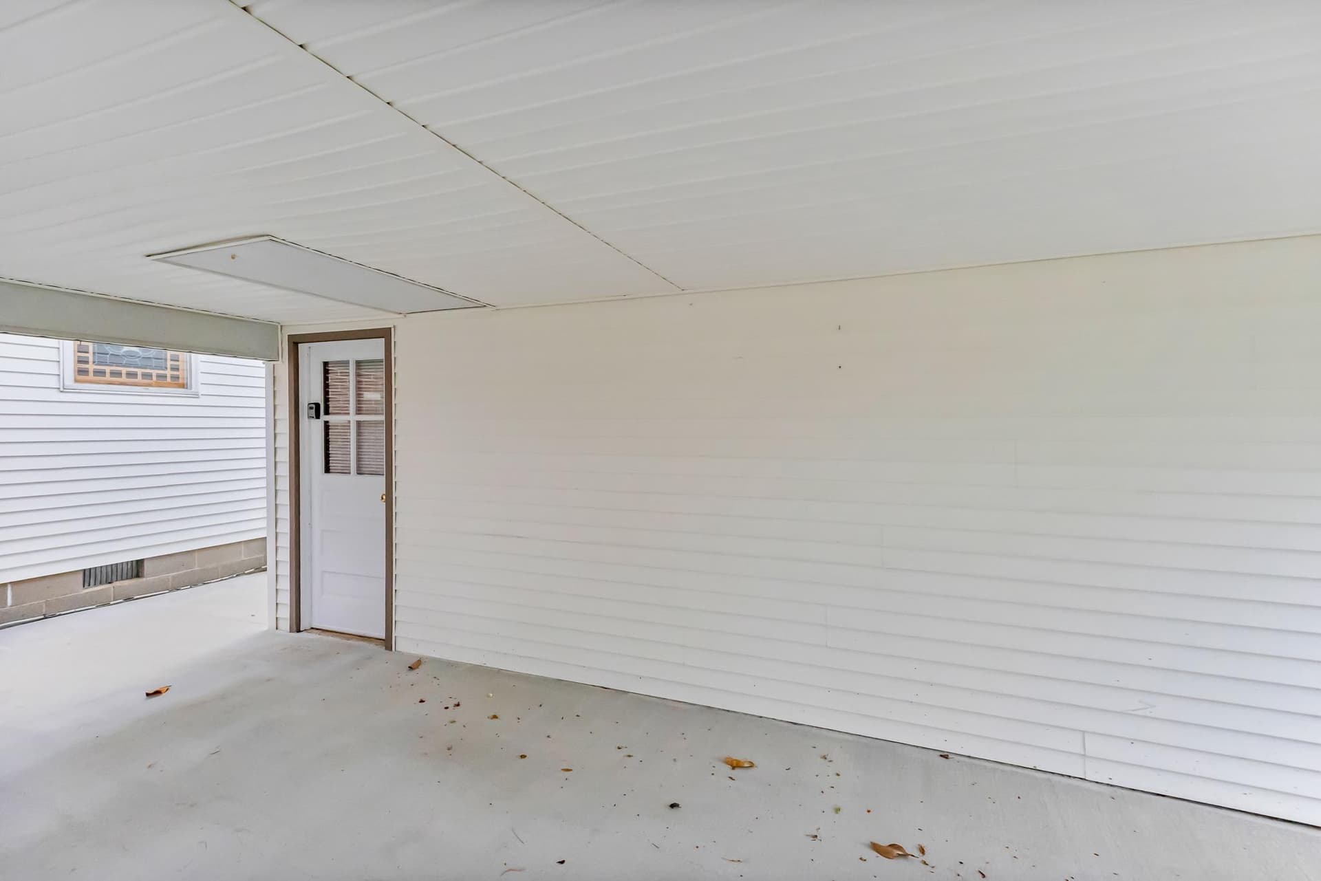 11163 Stewart Neck Road photo 39