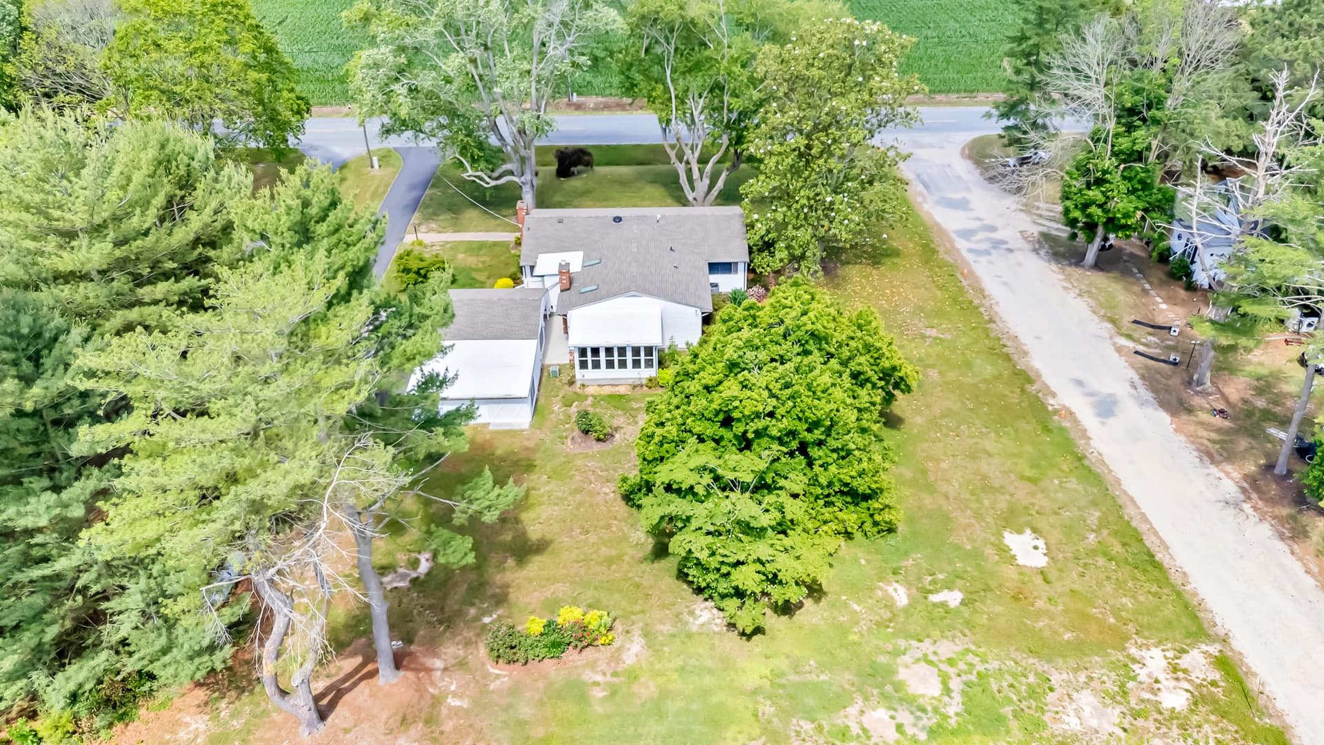 11163 Stewart Neck Road photo 54