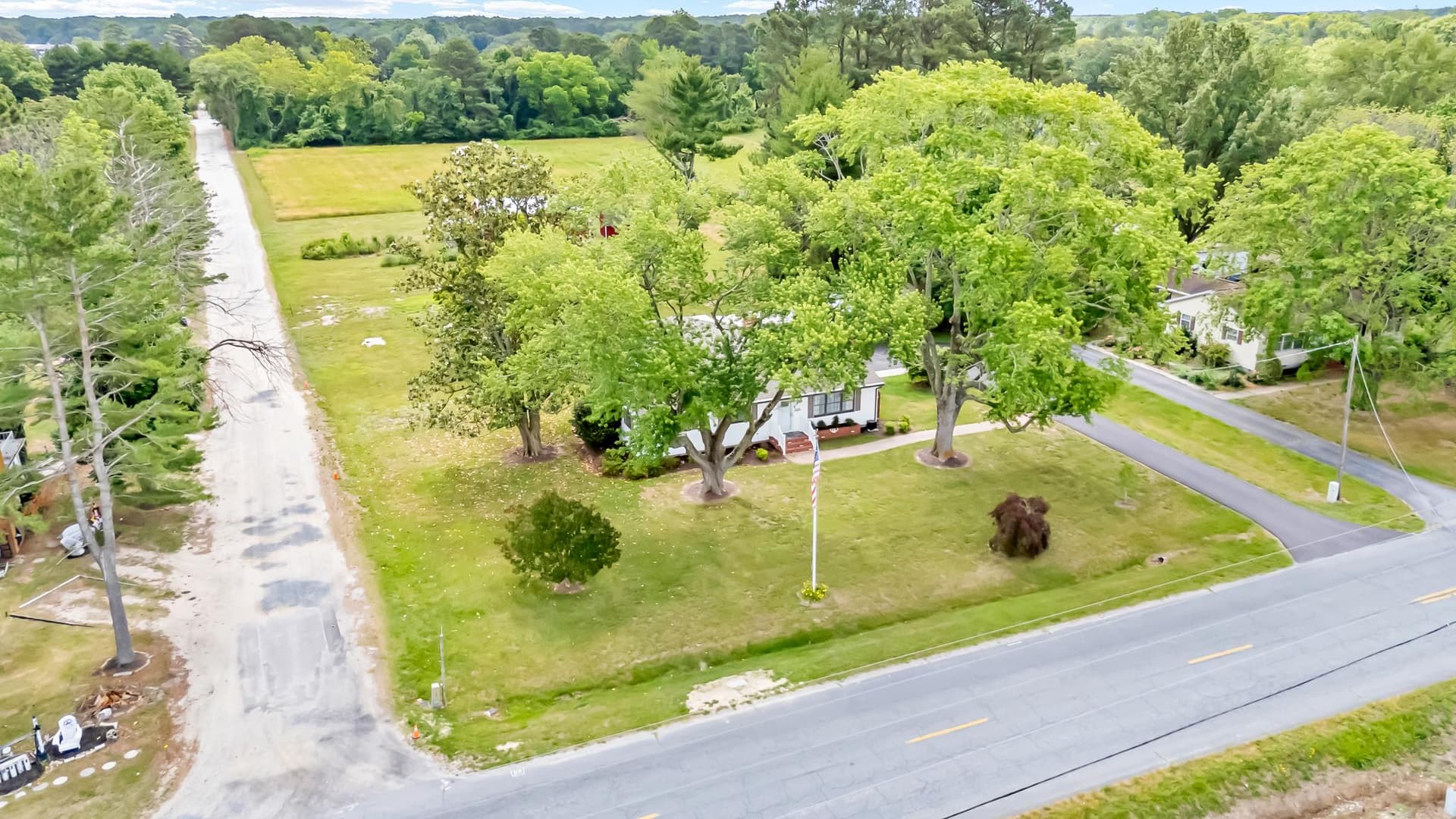 11163 Stewart Neck Road photo 68