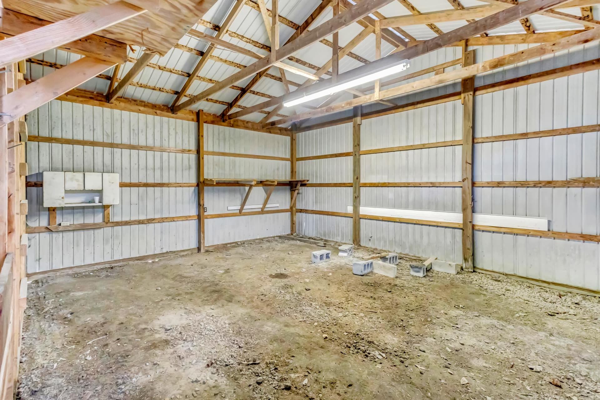 11163 Stewart Neck Road photo 75
