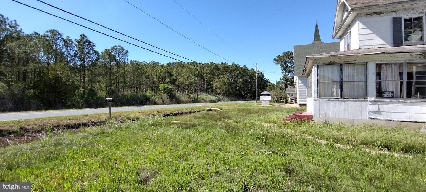 3053 Lawsonia Rd photo 6